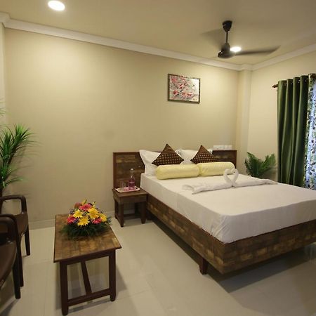 Hotel Mirage Residency Kochi Exteriér fotografie